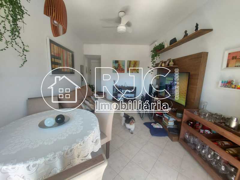 Conheça 20260801_130857 do imóvel - Apartamento à venda Rua Maxwell, Tijuca, Rio de Janeiro - R$ 420.000 - MBAP29090 - 3 20260801_130857 - 3