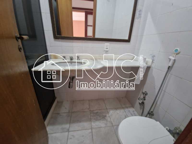 Conheça 13 do imóvel - Cobertura à venda Rua Soares da Costa, Tijuca, Rio de Janeiro - R$ 995.000 - MBCO40280 - 13 13 - 13