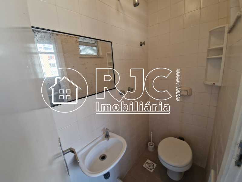 Conheça 17 do imóvel - Cobertura à venda Rua Soares da Costa, Tijuca, Rio de Janeiro - R$ 995.000 - MBCO40280 - 17 17 - 17