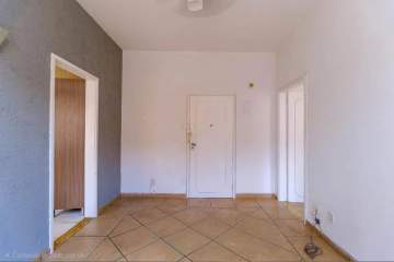 Imperdível - Apartamento à venda Rua São Francisco Xavier, Tijuca, Rio de Janeiro - R$ 360.000 - MBAP11760