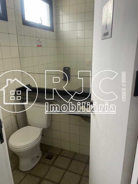 Conheça WhatsApp Image 2026-08-12 at 1 do imóvel - Sala Comercial 255m² à venda Rua Haddock Lobo, Tijuca, Rio de Janeiro - R$ 990.000 - MBSL00462 - 20 WhatsApp Image 2026-08-12 at 1 - 20