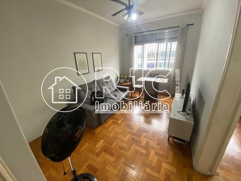Conheça 2 do imóvel - Apartamento à venda Rua Mariz e Barros, Tijuca, Rio de Janeiro - R$ 480.000 - MBAP29198 - 2 2 - 2