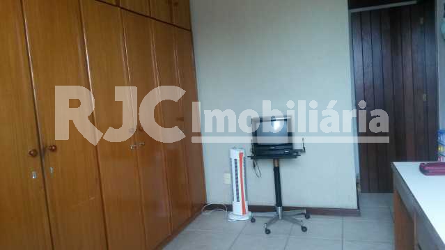 Conheça QTO 2 do imóvel - Casa à venda Rua Monsenhor Battistoni, Tijuca, Rio de Janeiro - R$ 1.400.000 - MBCA50008 - 14 QTO 2 - 14