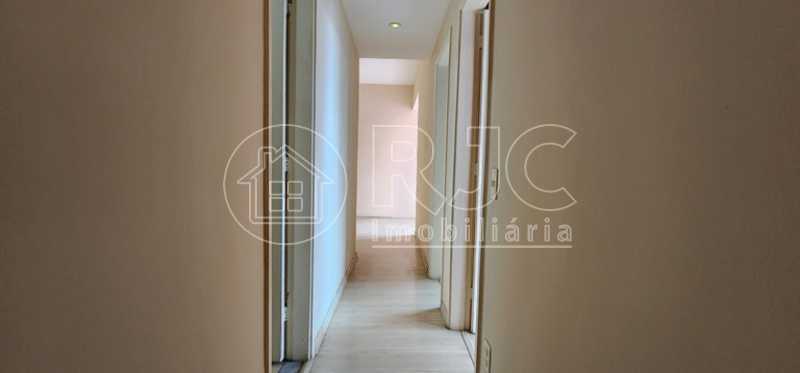 Conheça 17 Copy do imóvel - Apartamento 3 quartos à venda Tijuca, Rio de Janeiro - R$ 420.000 - MBAP32378 - 16 17 Copy - 16