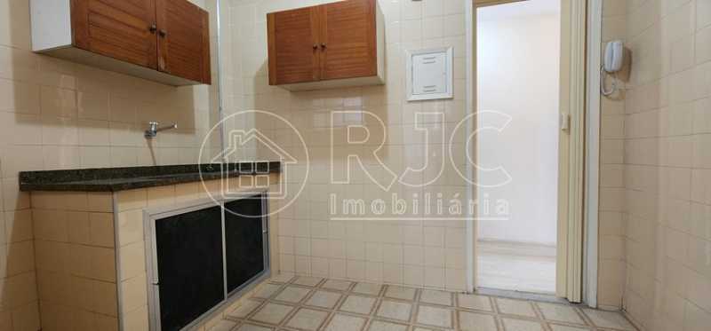 Conheça 19 Copy do imóvel - Apartamento 3 quartos à venda Tijuca, Rio de Janeiro - R$ 420.000 - MBAP32378 - 18 19 Copy - 18
